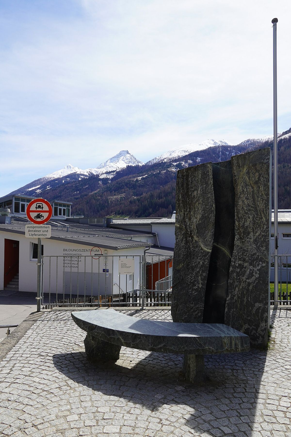 Skulptur by Thaddäus Salcher, Virgen, Osttirol