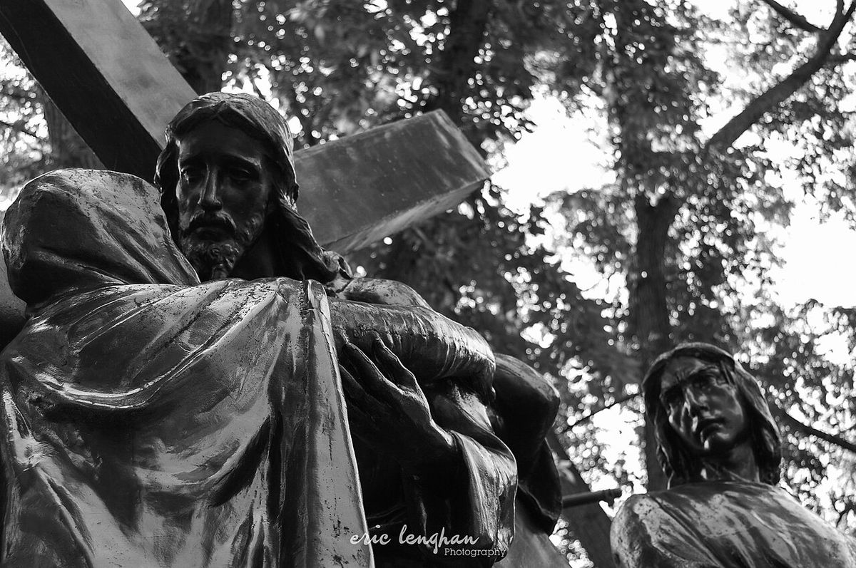 Jesus Baring His Cross Trois-Rivières, Québec