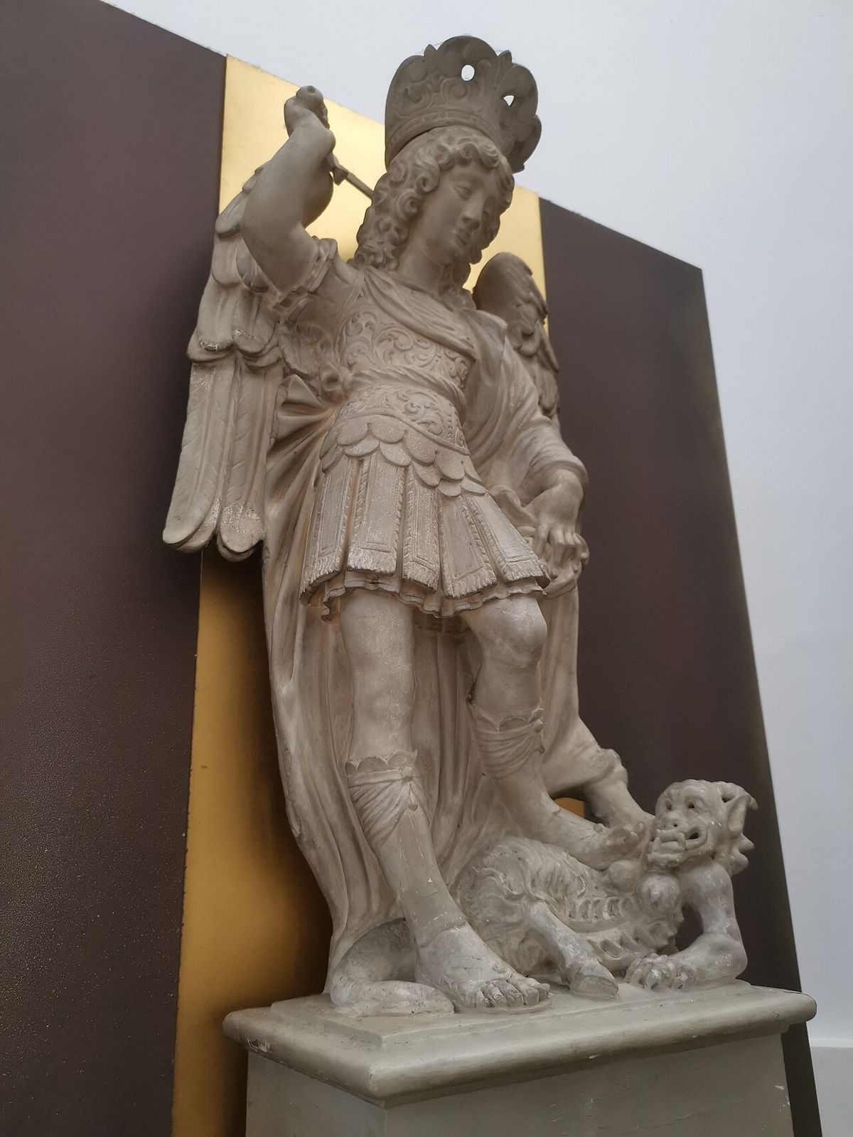 Figur aus einem Stein vom Monte Gargano (1699) St