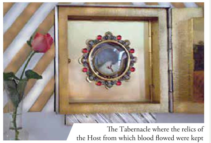 The Tabernacle where the relics of the Host from which blood flowed were kept
