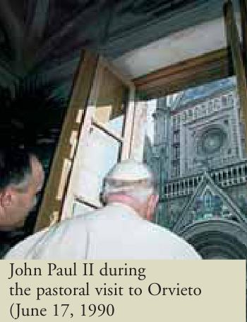 John Paul II during his pastoral visit to Orvieto Cathedral