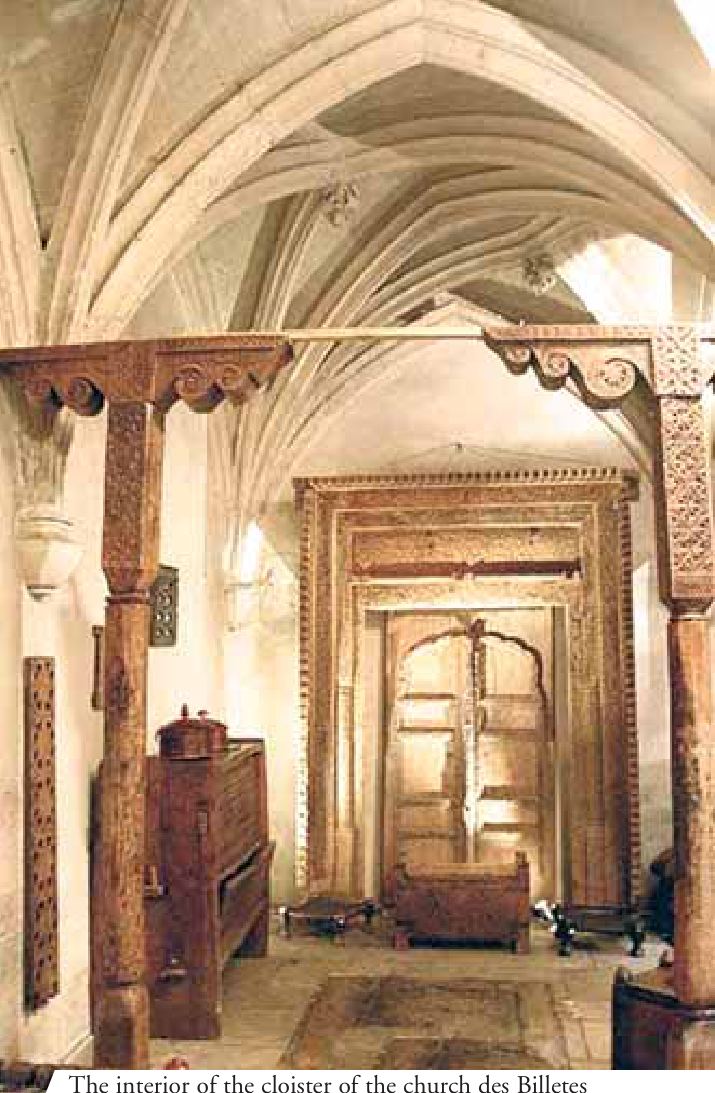 The interior of the cloister of the church des Billettes