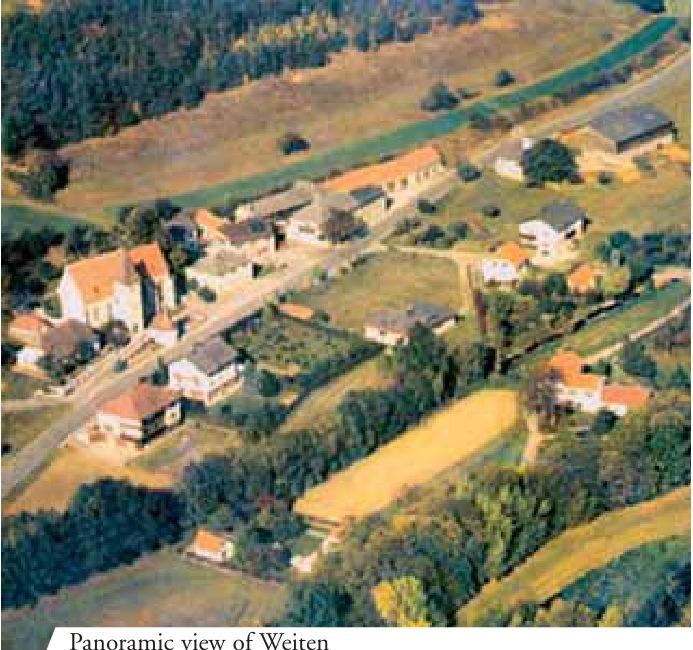 Photograph from the exhibition for Weiten-Raxendorf
